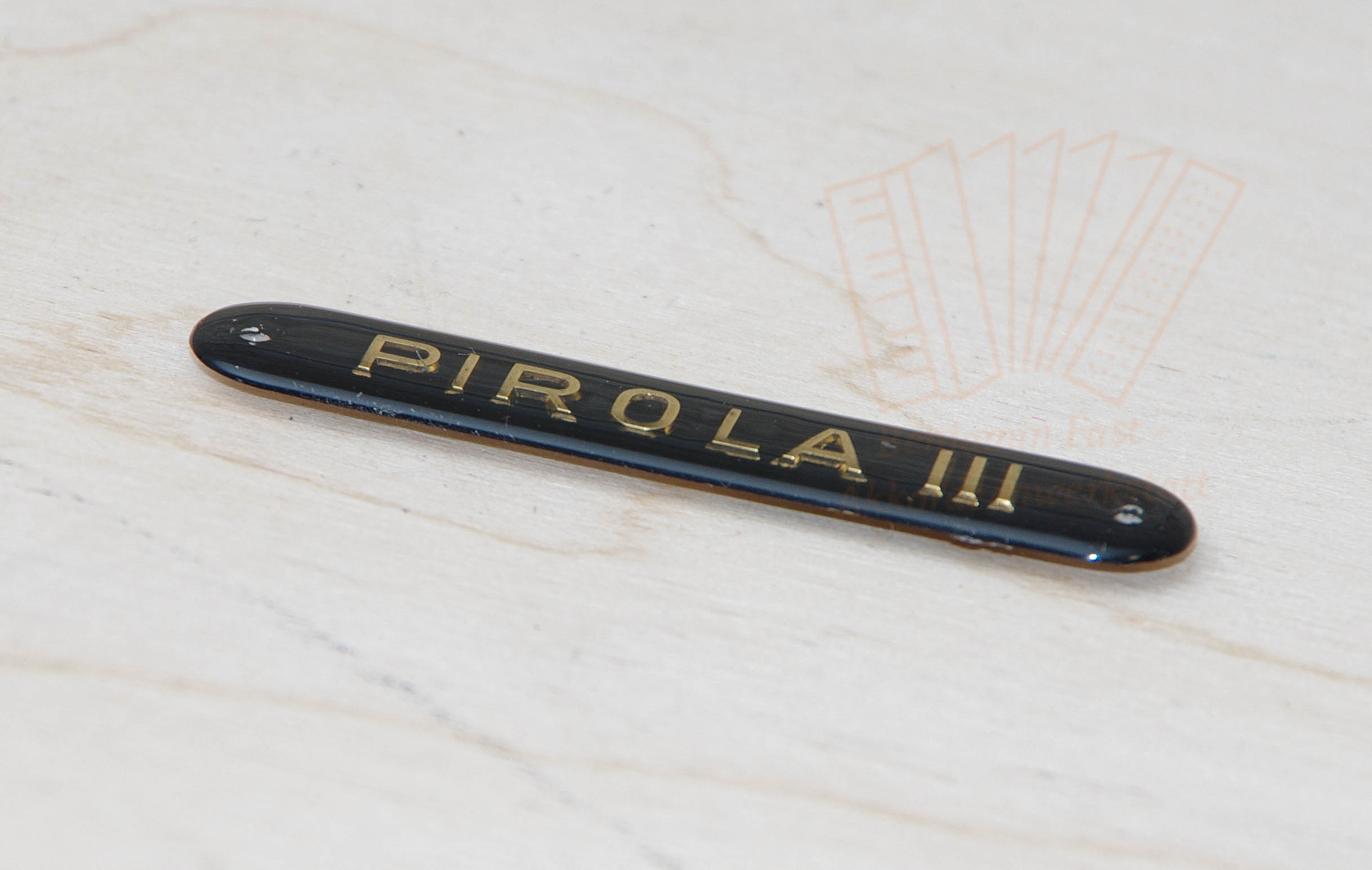 Schriftzug "PIROLA III" gebraucht Schriftzug "PIROLA III" gebraucht