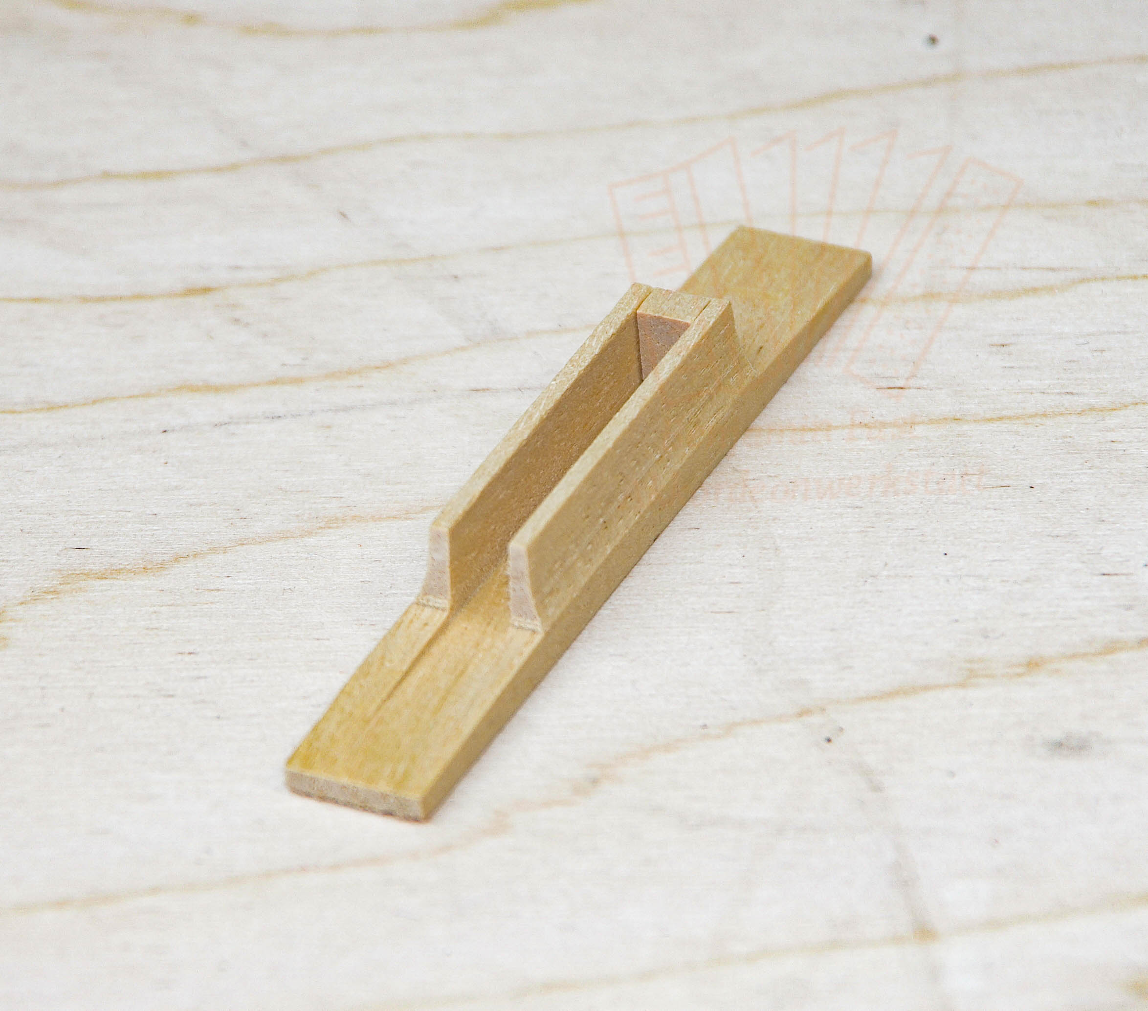 Klappe aus Holz 5-chörig Klappe aus Holz 5-chörig