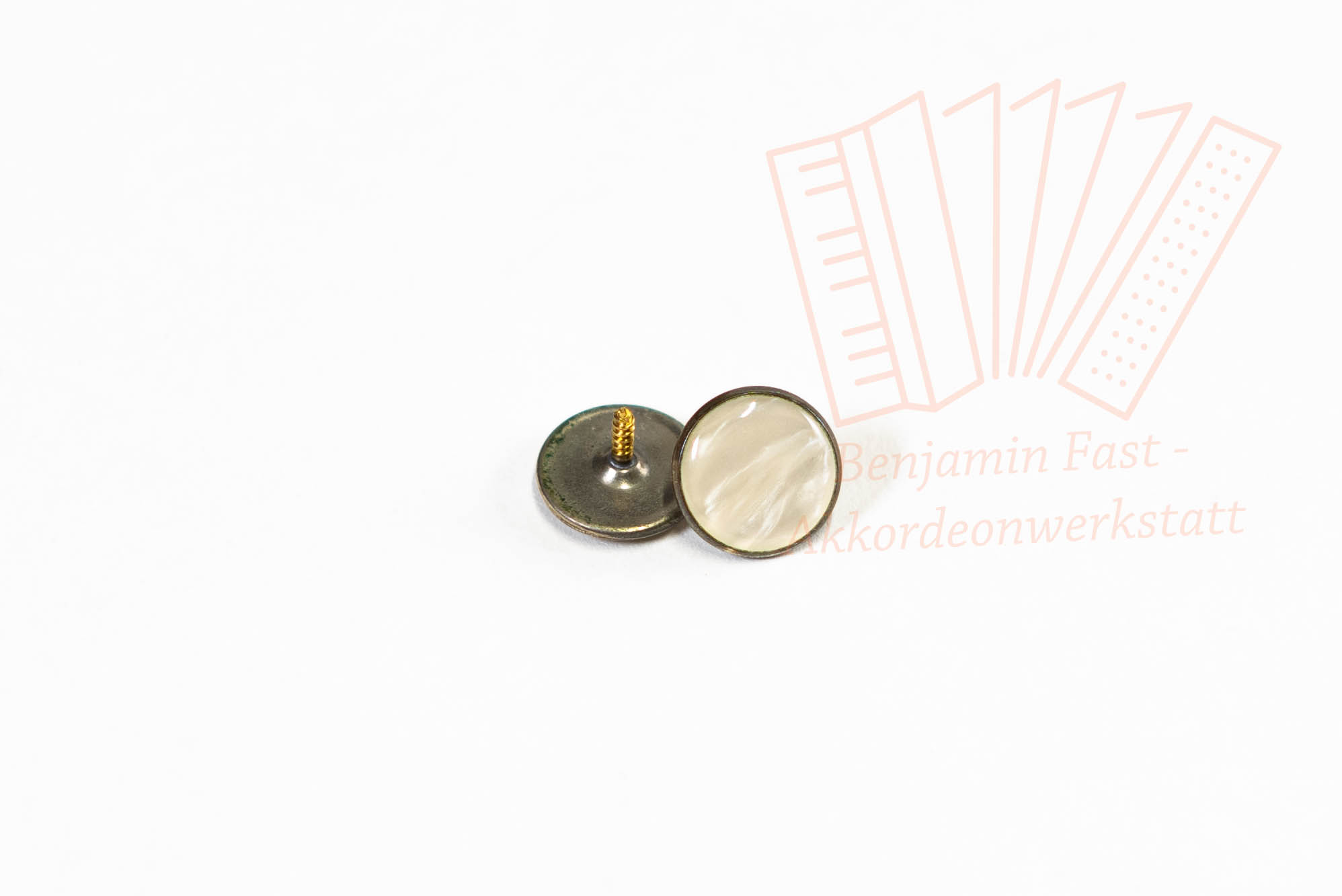 Diskantknopf 14,6mm Gewinde Metallring weiß gebraucht Diskantknopf 14,6mm Gewinde Metallring weiß gebraucht