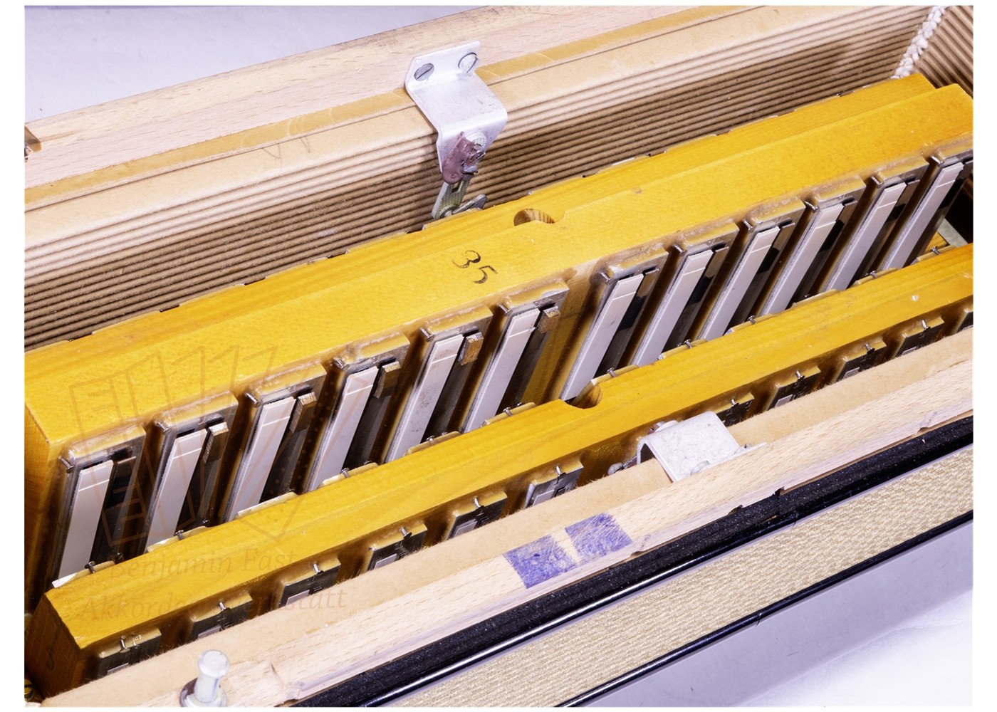 Akkordeon Hohner Verdi II N 96 Bass 37/96/III/7/3 schwarz - gebraucht