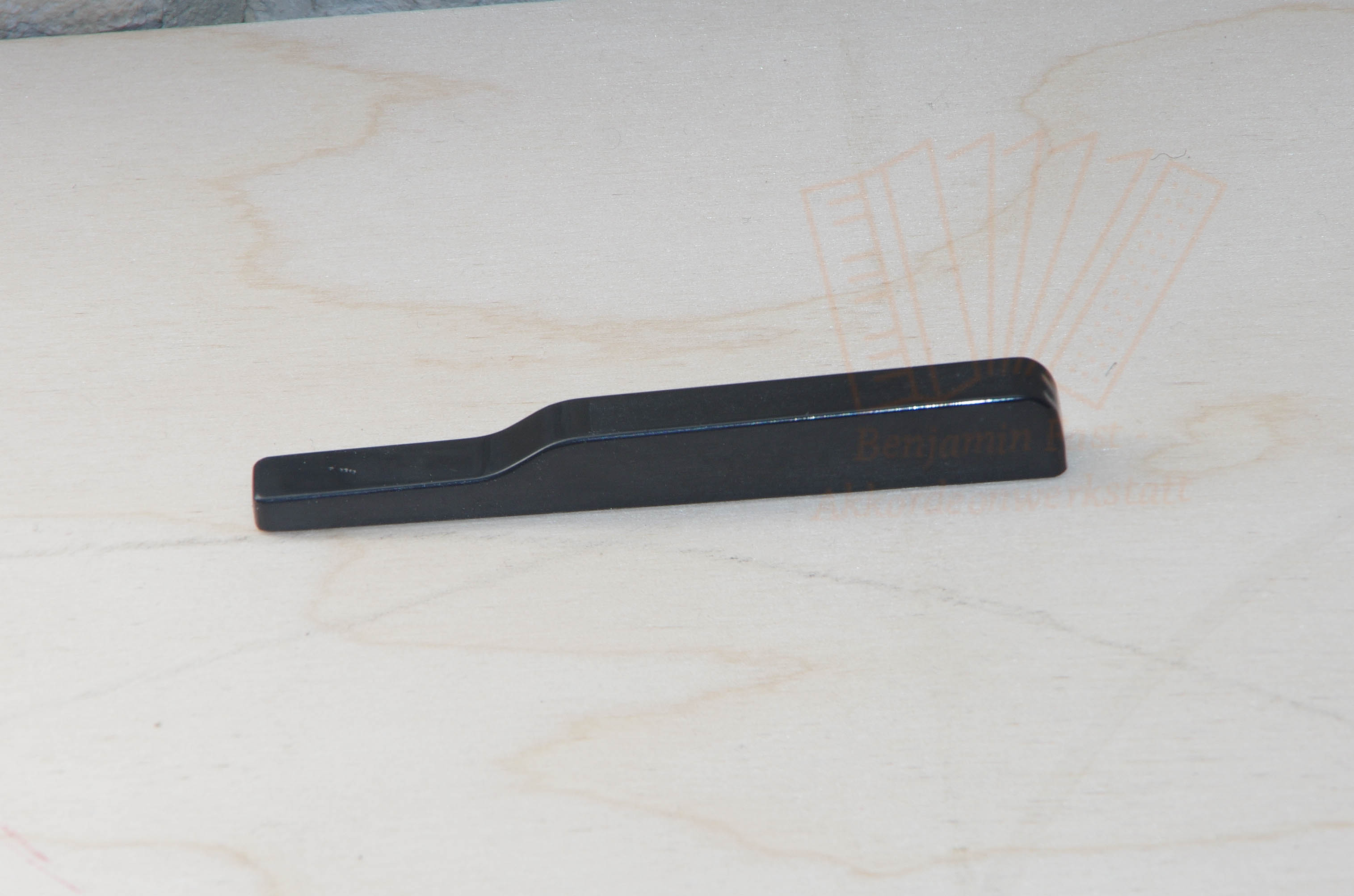 Halbtontasten-Auflage schwarz L10cm  - gebraucht Halbtontasten-Auflage schwarz L10cm  - gebraucht