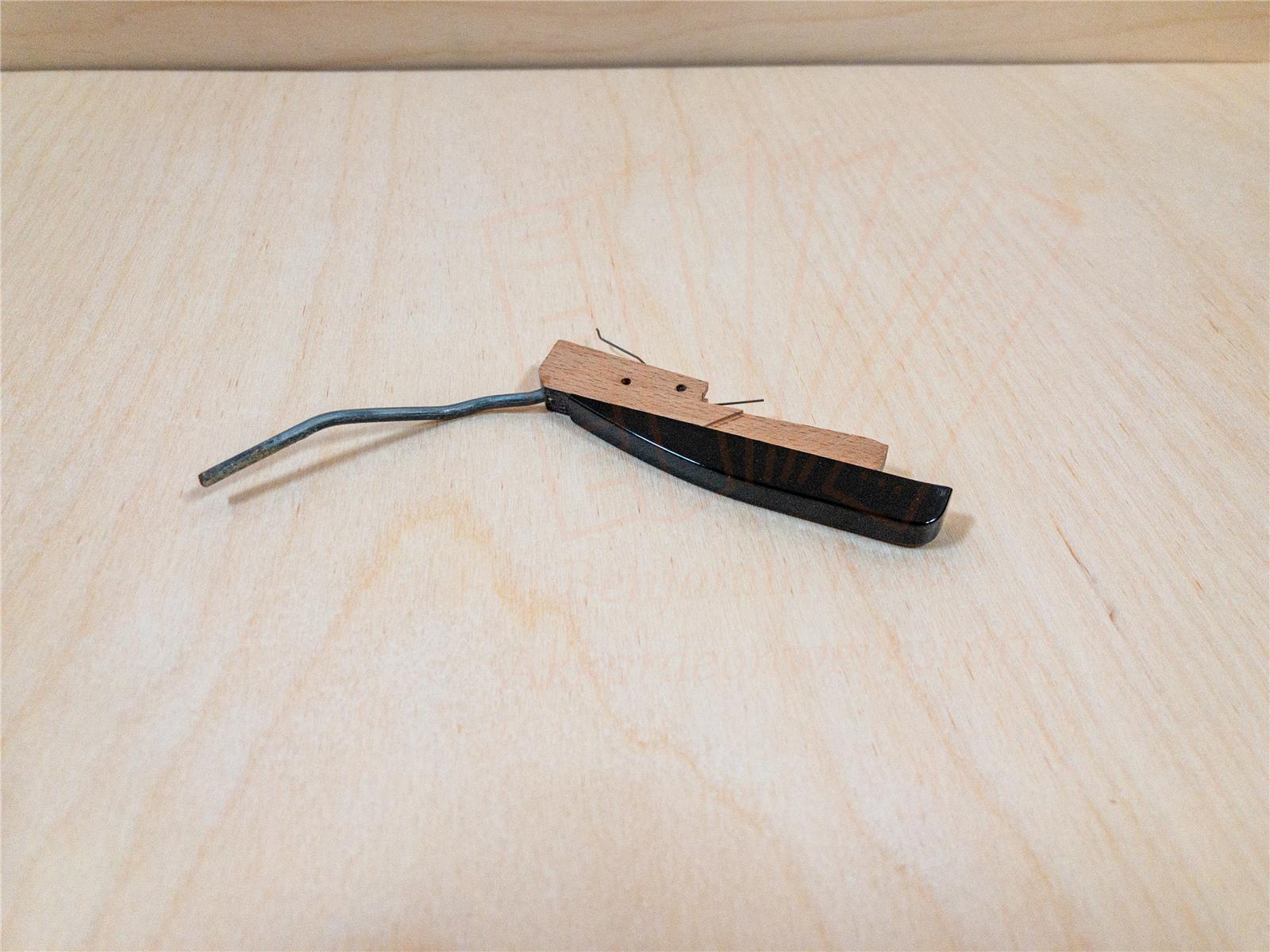 Schwarze Taste Hohner Arietta II M, gebraucht Schwarze Taste Hohner Arietta II M, gebraucht