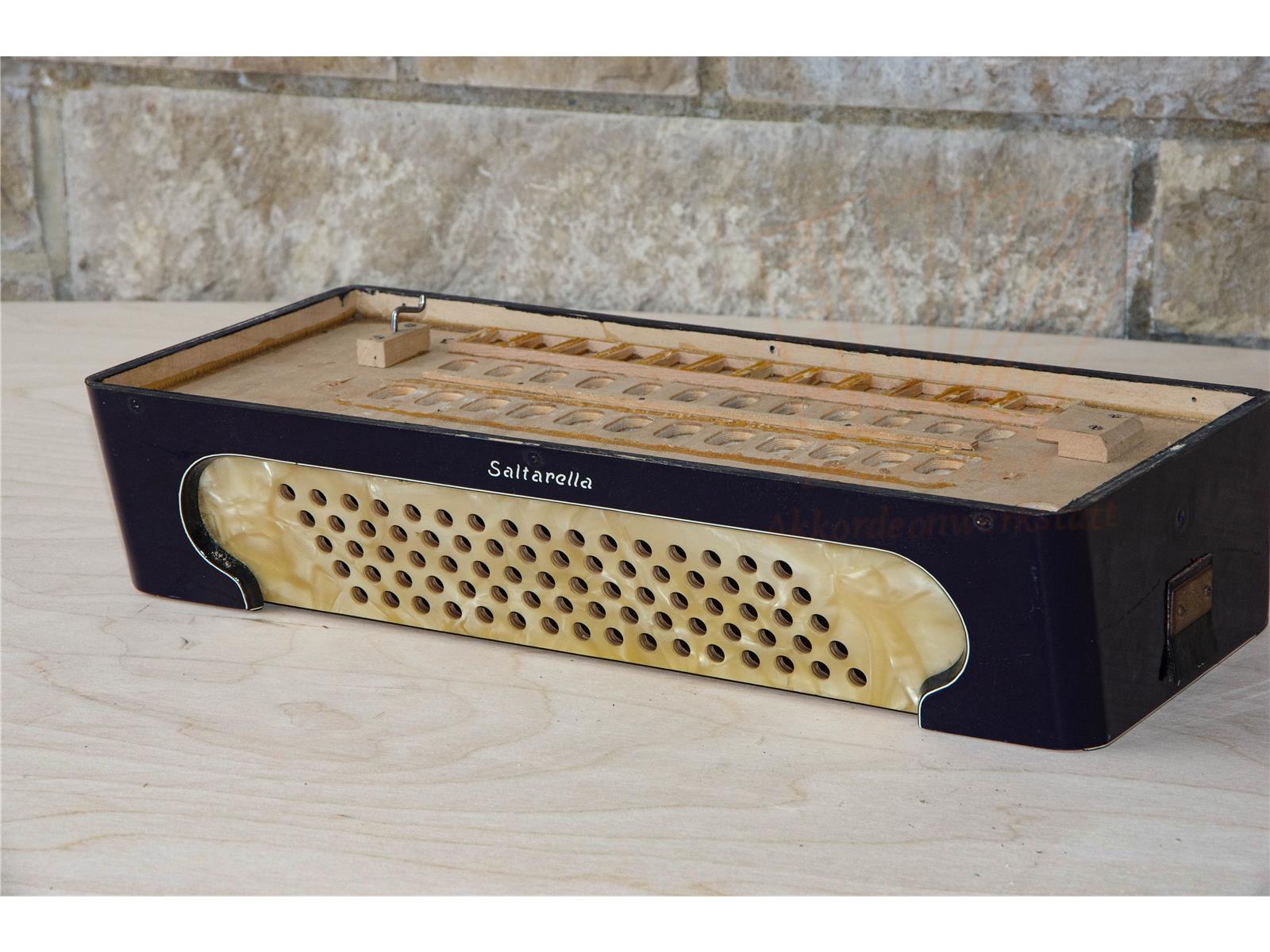 Bassgehäuse Akkordeon Saltarella - gebraucht Bassgehäuse Akkordeon Saltarella - gebraucht