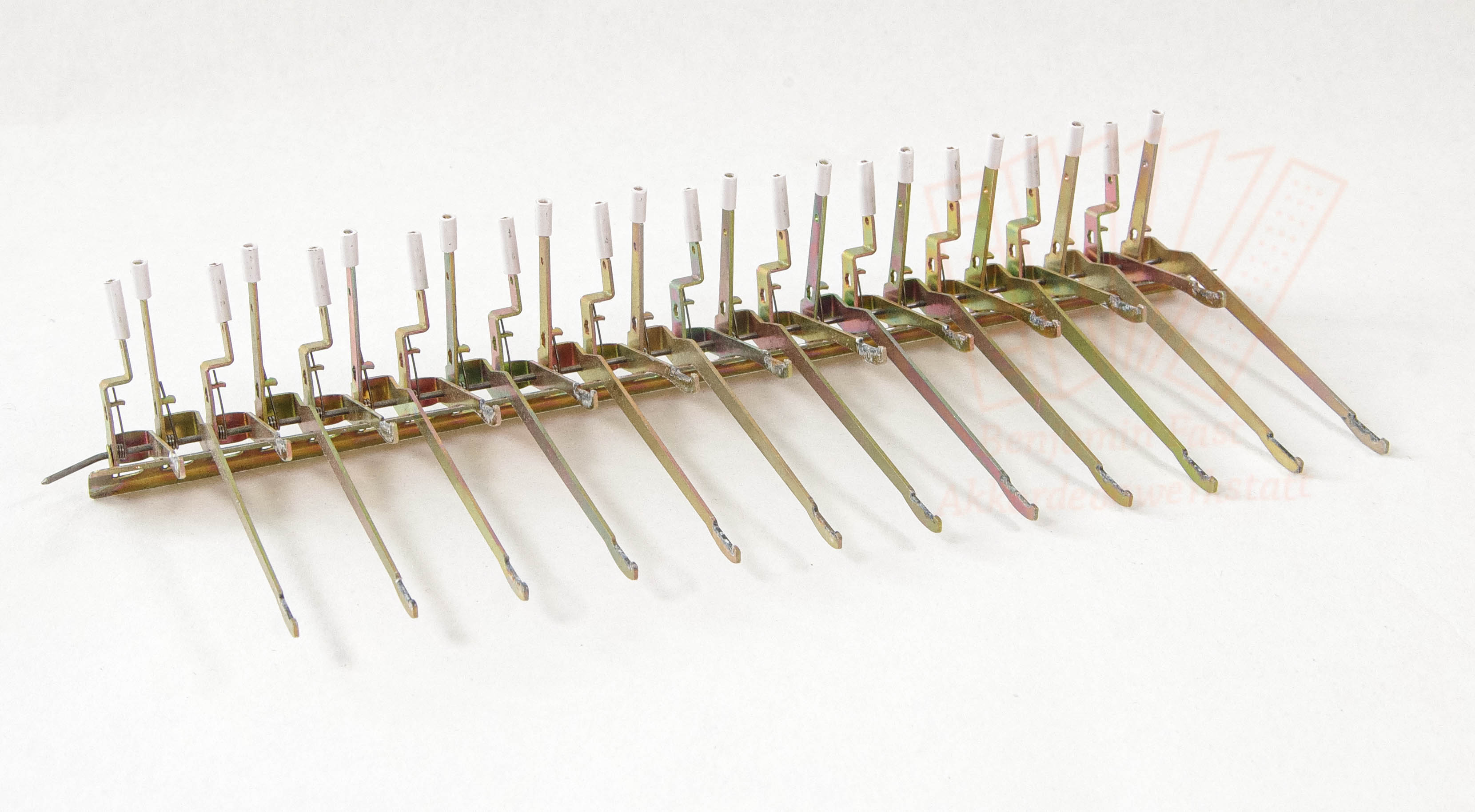 Klappenträger Bass Hohner Arietta, Concerto,... gebraucht verzinkt Klappenträger Bass Hohner Arietta, Concerto,... gebraucht verzinkt