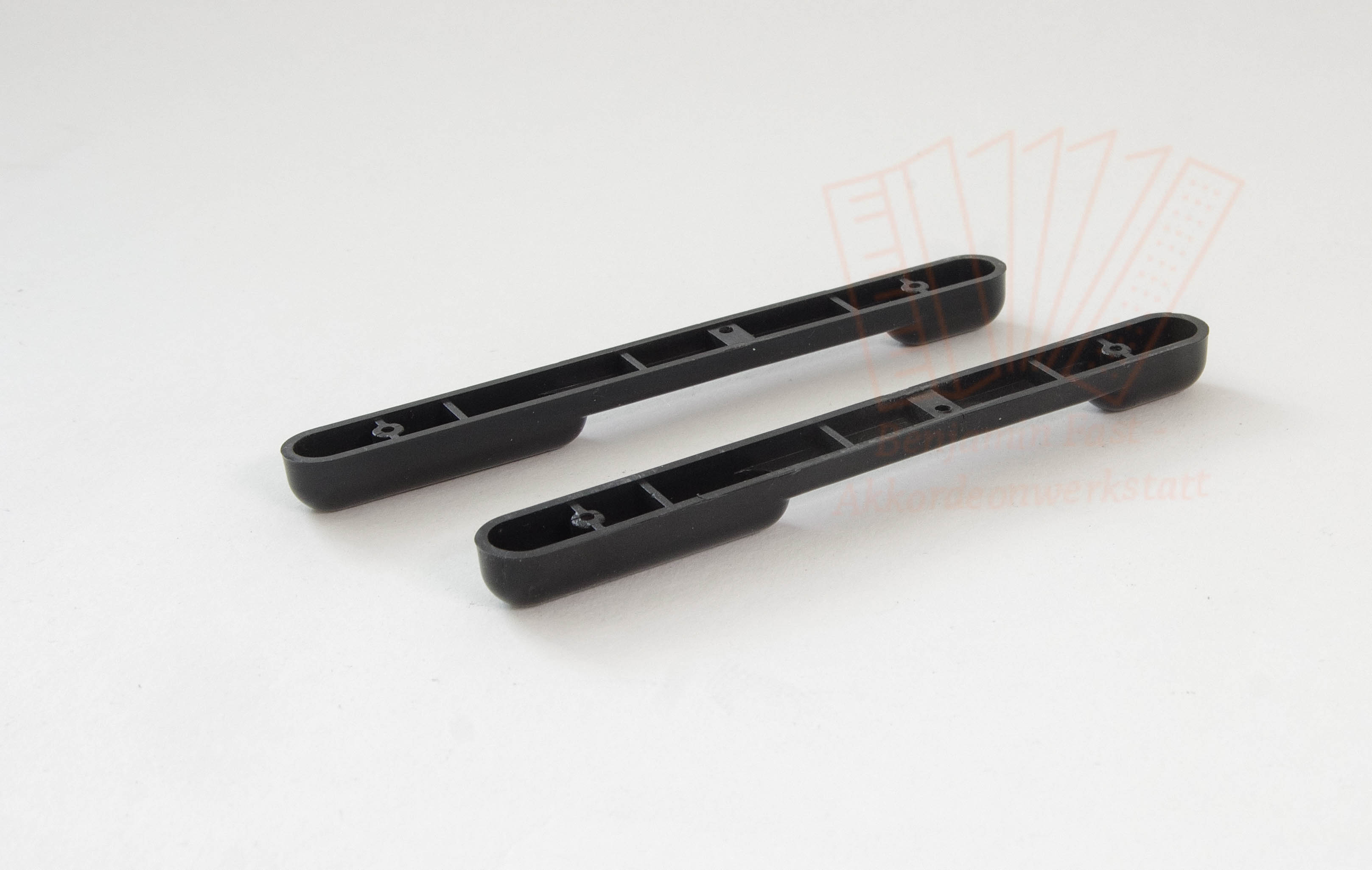 Fuß Hohner Fußleiste Nr. 10 schwarz unten 11,8 mm gebraucht