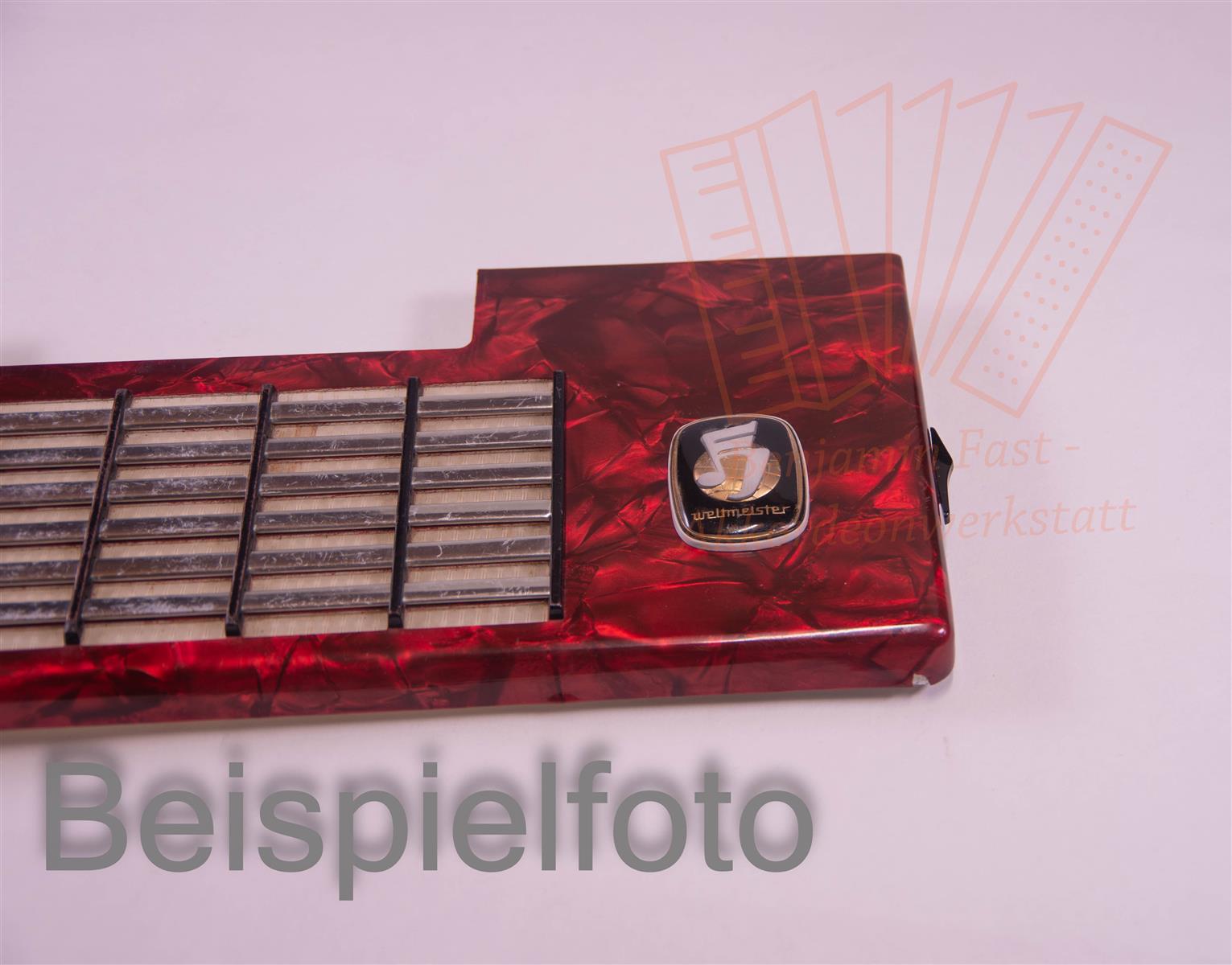 Diskantverdeck Weltmeister Stella rot stark gebraucht Diskantverdeck Weltmeister Stella rot stark gebraucht