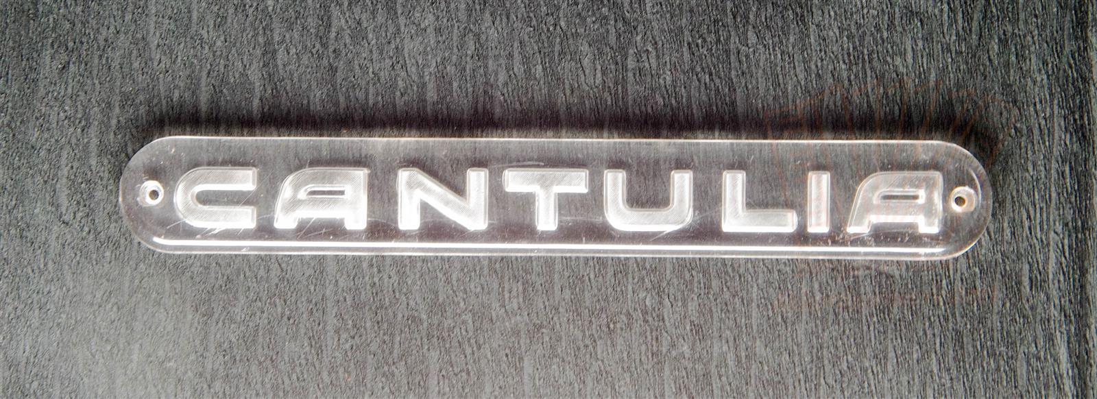 Schriftzug "Cantulia" transparent - gebraucht Schriftzug "Cantulia" transparent - gebraucht