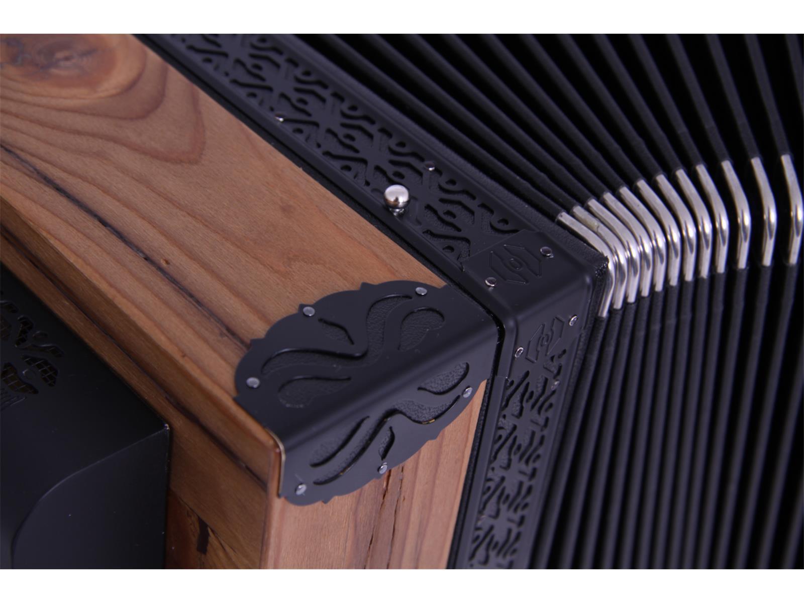 Steirische Harmonika Kärntnerland (Gold) Gipfelstürmer Steirische Harmonika Kärntnerland (Gold) Gipfelstürmer C/F/Bb/Eb