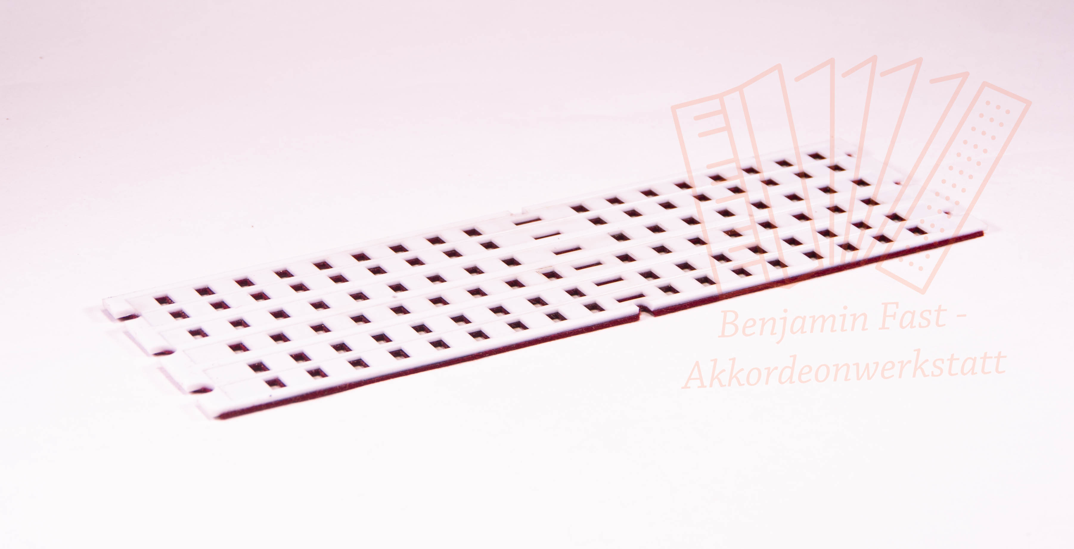 Füllung Diskant Weltmeister 3-chörig 34 Tasten Füllung Diskant Weltmeister 3-chörig 34 Tasten