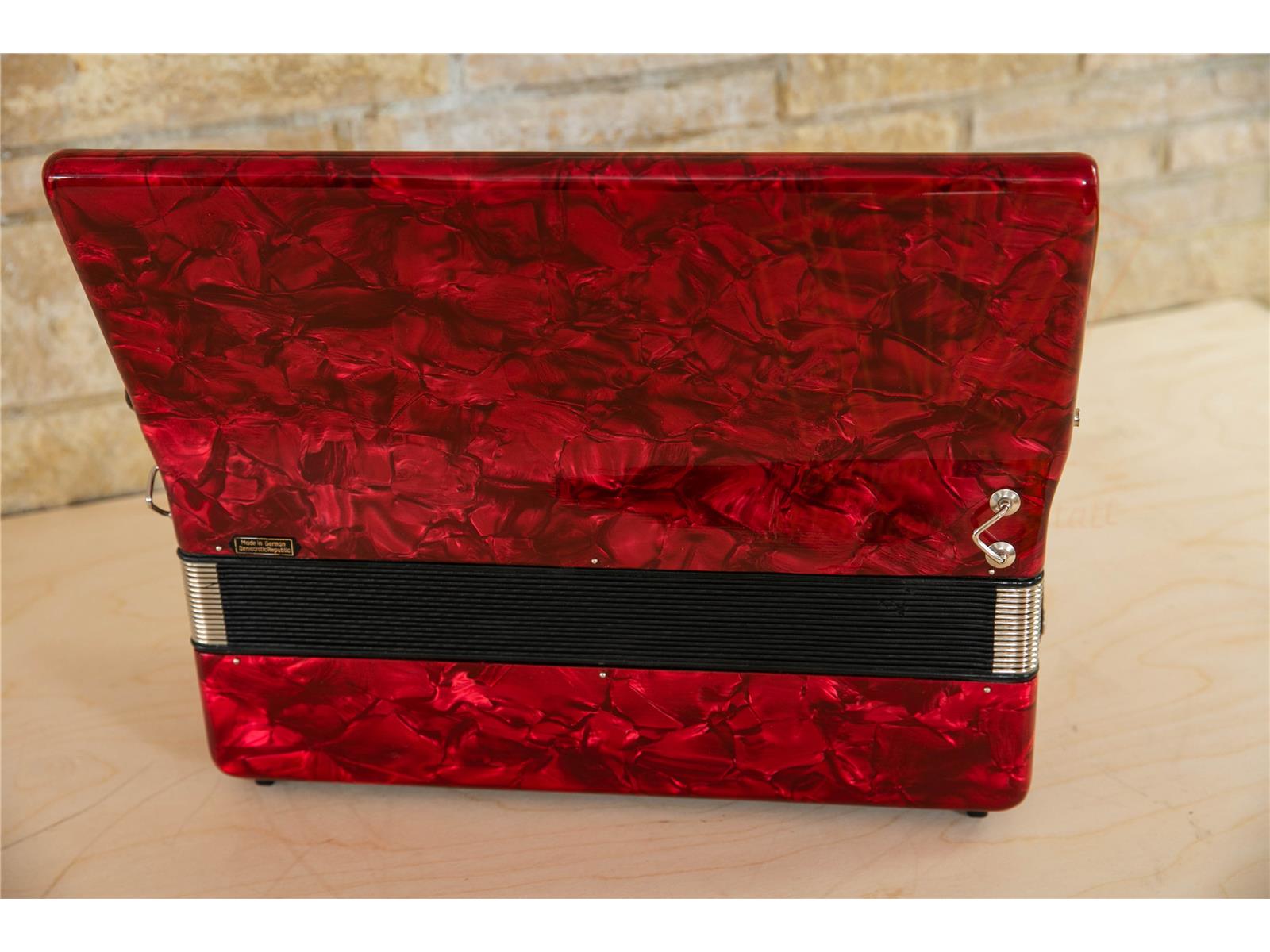 Akkordeon Weltmeister Meteor 41/120/IV/11/5 gebraucht Akkordeon Weltmeister Meteor 41/120/IV/11/5 gebraucht