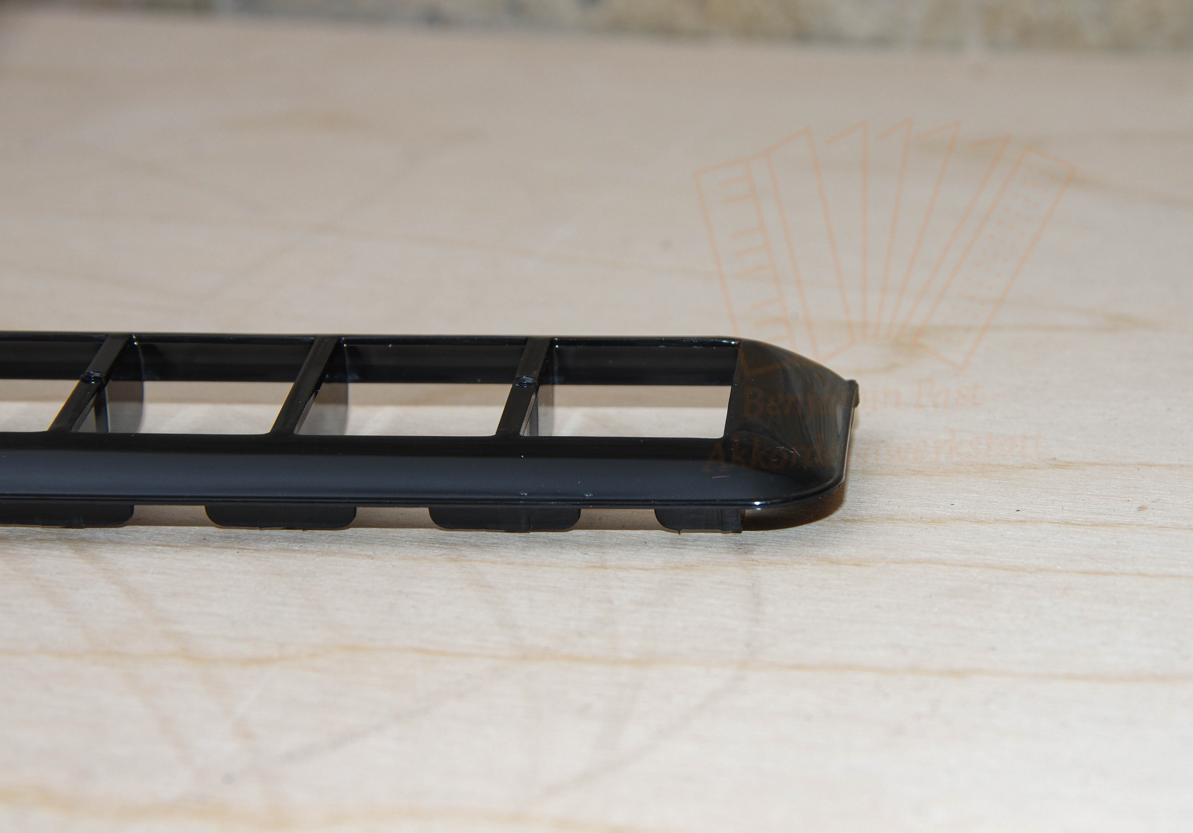 Registerkragen Weltmeister 5-fach - alte Form Registerkragen Weltmeister 5-fach - alte Form